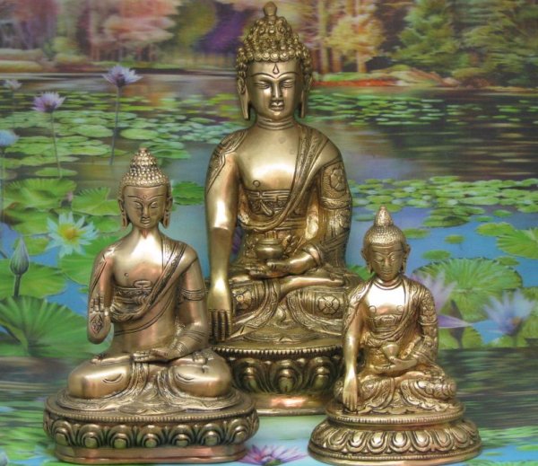 * Orgon Boeddha brons 28cm