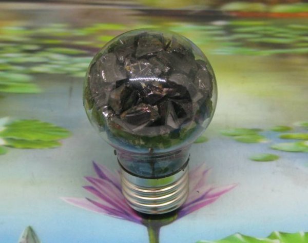 * Elite shungite in glazen lamp