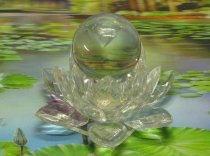 Kristal lotus met bal